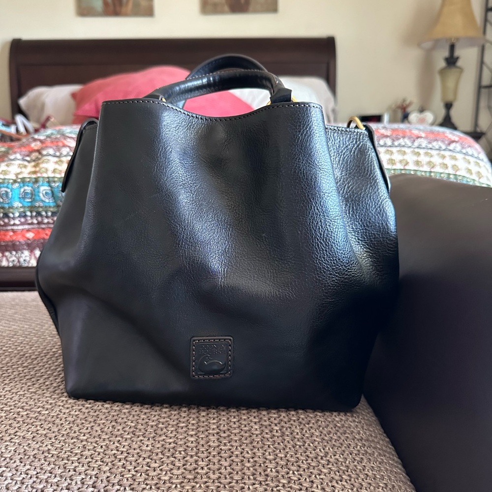 Dooney and bourke black  Florentine Barlow bag